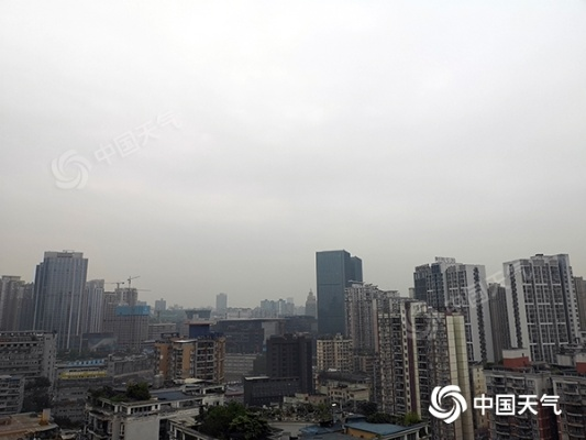 重庆天气预报一周天气，山城晴雨交替，出行请备伞