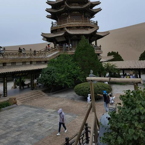 西北大环线15天，最佳出行时间、天气指南与必备攻略